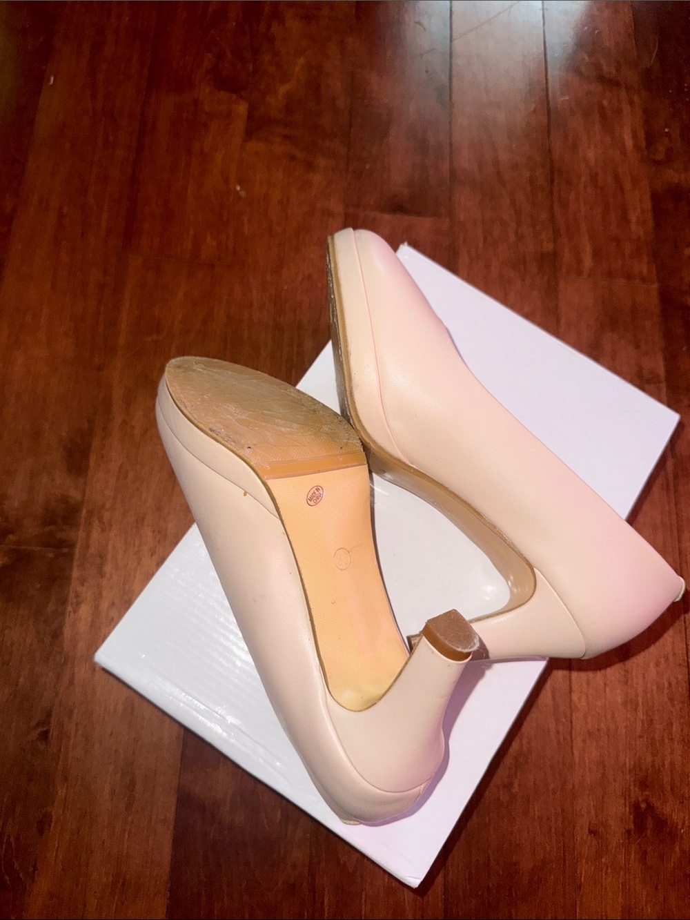 Dream Pairs Nude / Beige Low Heel Pumps - Picture 2 of 6